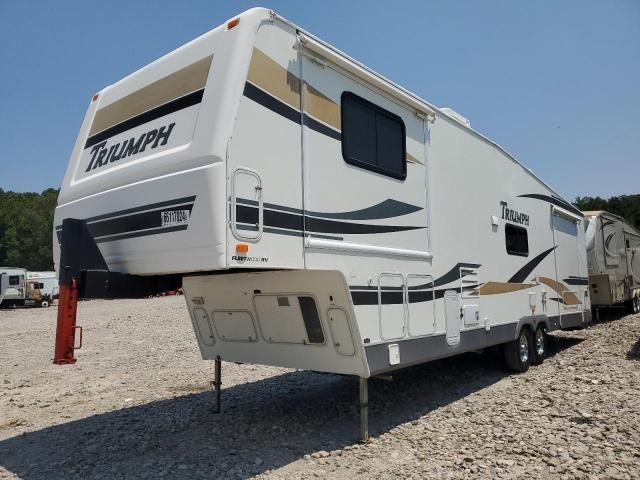 2004 Fleetwood Triumph