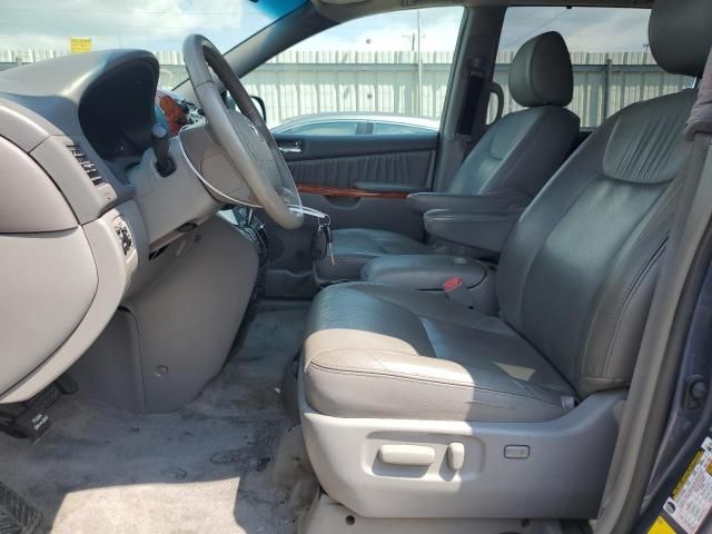 2009 Toyota Sienna XLE