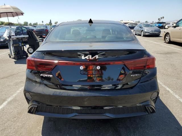 2024 KIA Forte GT Line