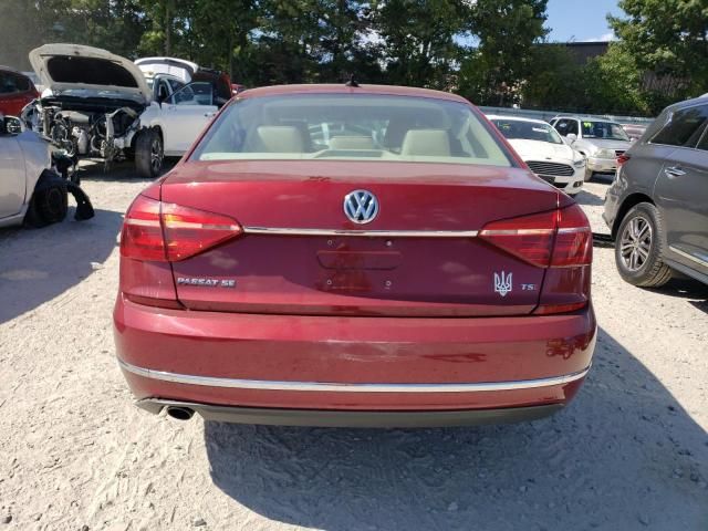 2016 Volkswagen Passat SE