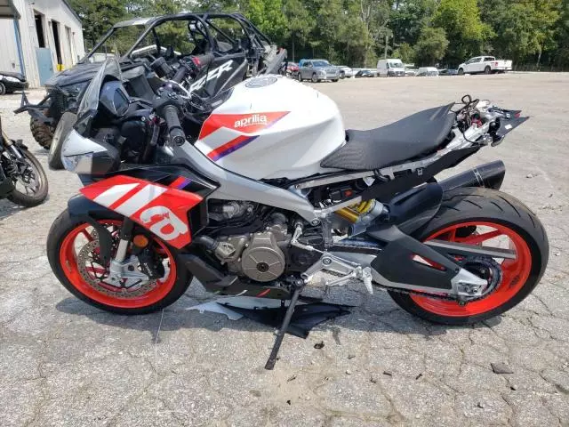 2024 Aprilia Tuono 660 Factory