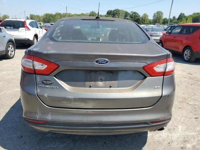 2014 Ford Fusion SE