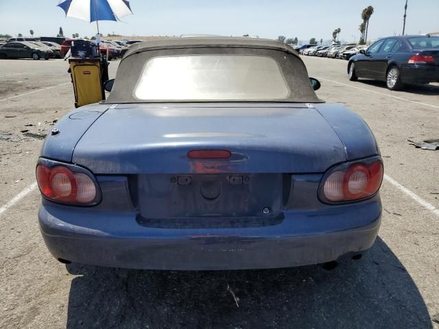 2003 Mazda MX-5 Miata Base