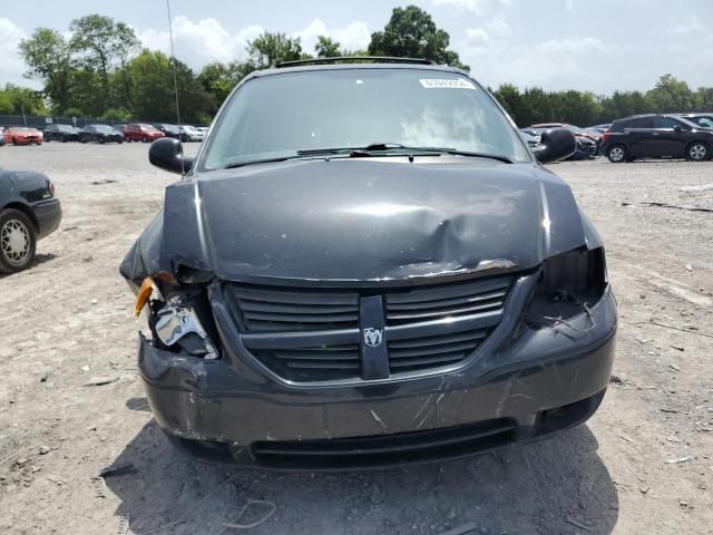 2006 Dodge Grand Caravan SE