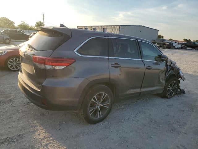 2017 Toyota Highlander LE