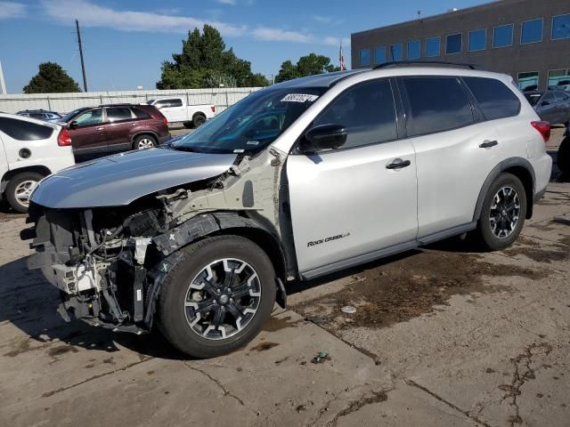 2020 Nissan Pathfinder SL