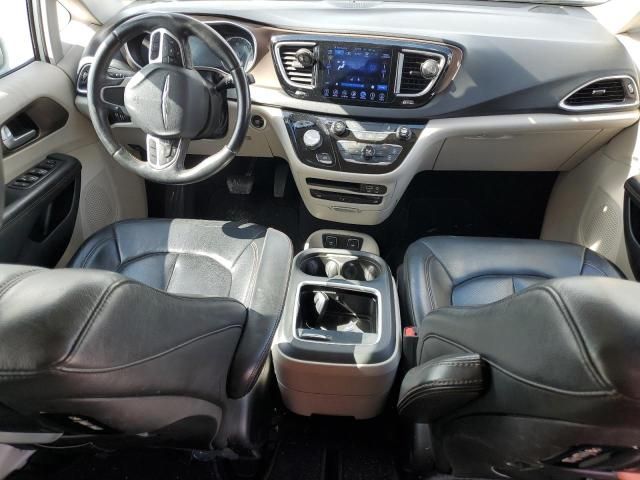 2017 Chrysler Pacifica Touring L Plus