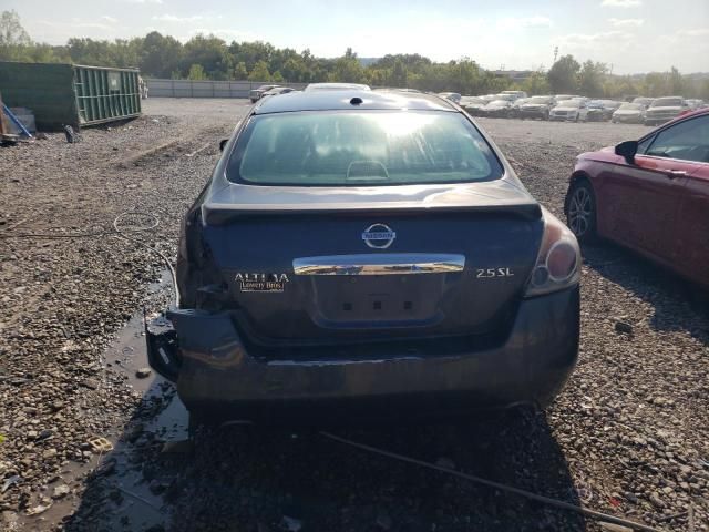 2010 Nissan Altima Base