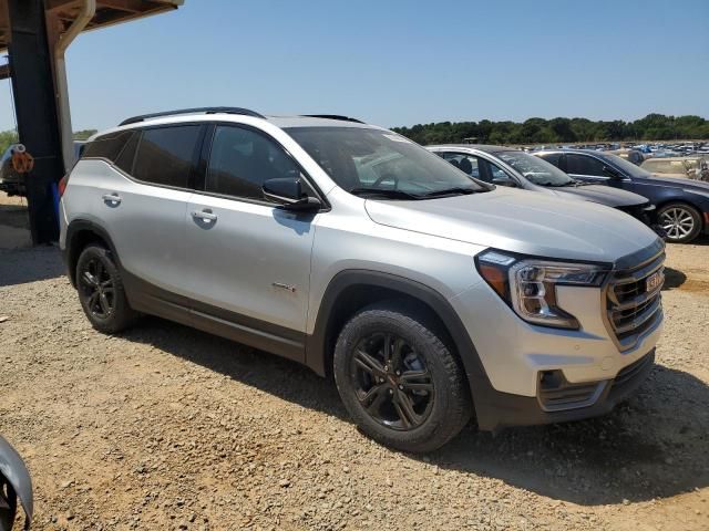 2022 GMC Terrain AT4