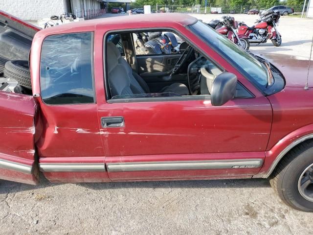 2000 Chevrolet S Truck S10