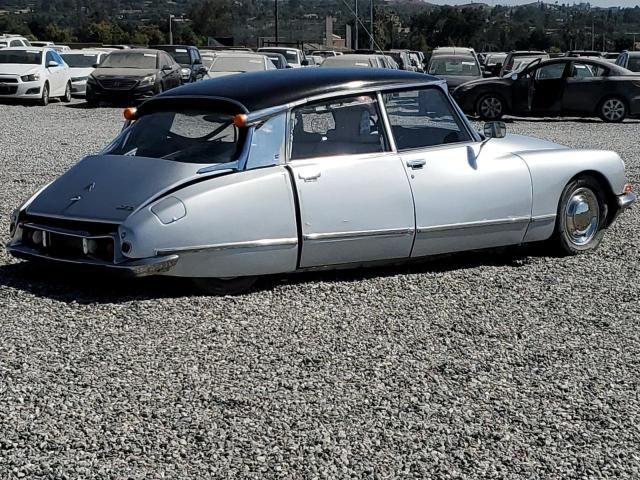 1972 Citroen DS21