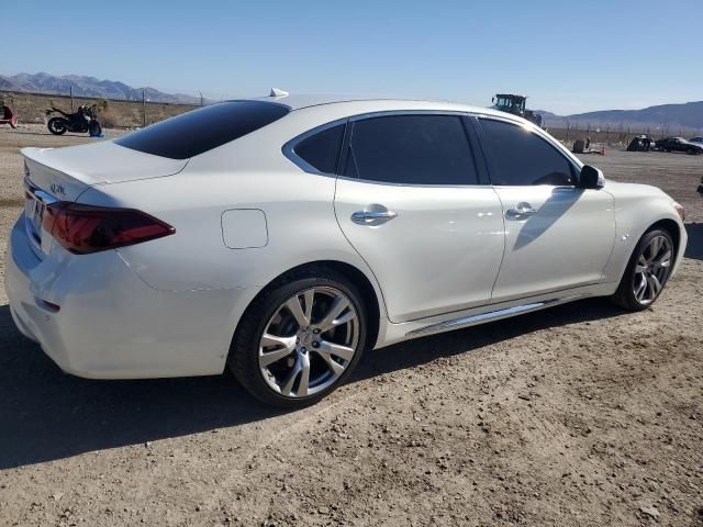 2015 Infiniti Q70 3.7