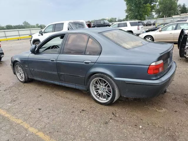 2000 BMW M5