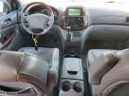 2005 Toyota Sienna XLE