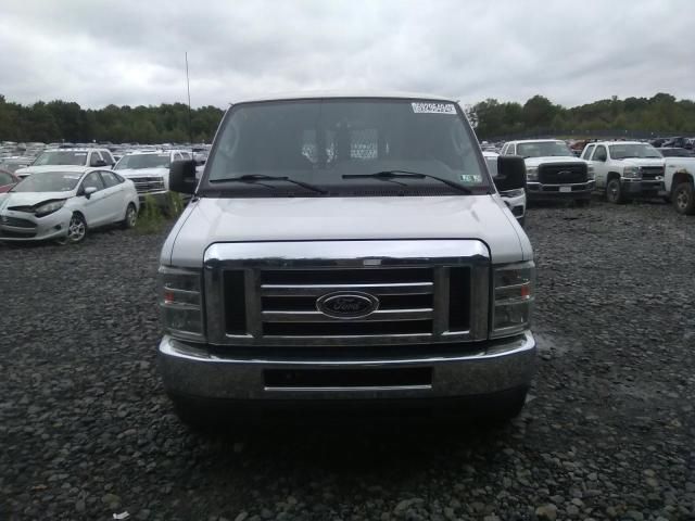 2014 Ford Econoline E250 Van