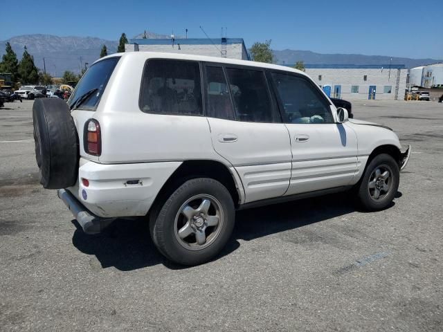 1999 Toyota Rav4