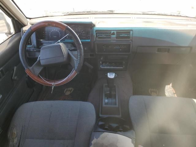 1991 Nissan Truck King Cab