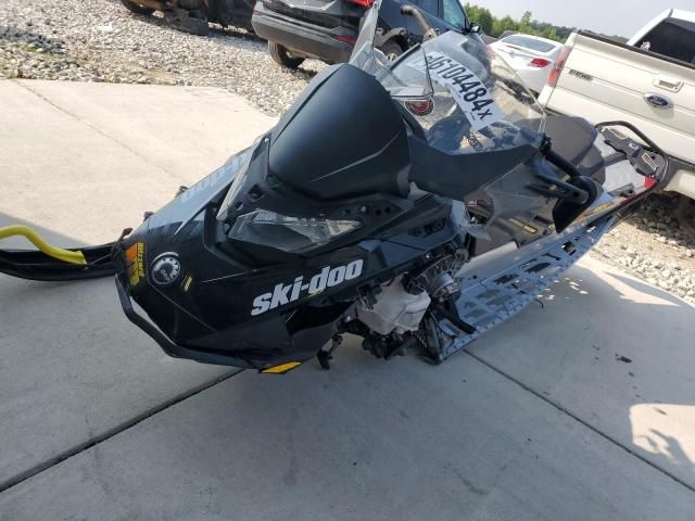 2019 Skidoo Blizzard