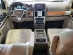 2008 Chrysler Town & Country Limited