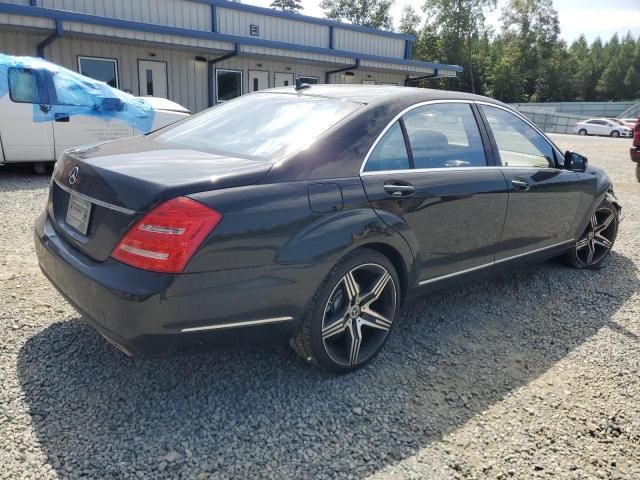 2011 Mercedes-Benz S 550