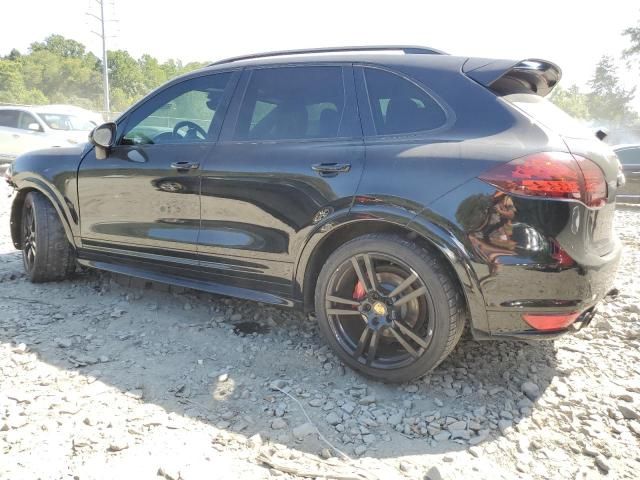 2014 Porsche Cayenne GTS