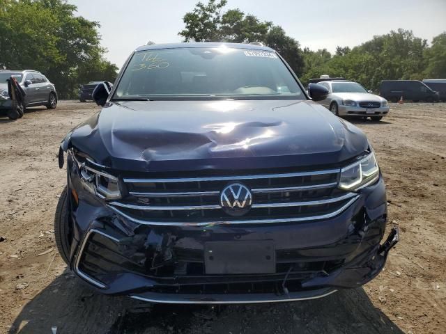 2023 Volkswagen Tiguan SEL R-LINE Black