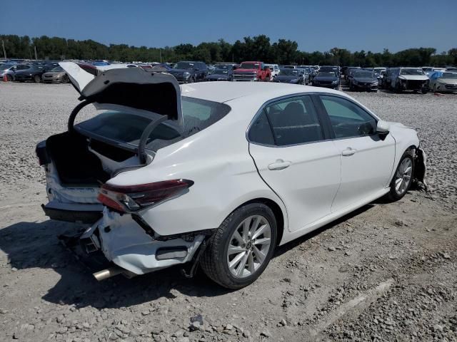 2022 Toyota Camry LE