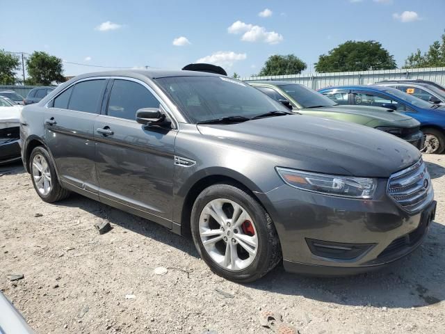 2017 Ford Taurus SEL