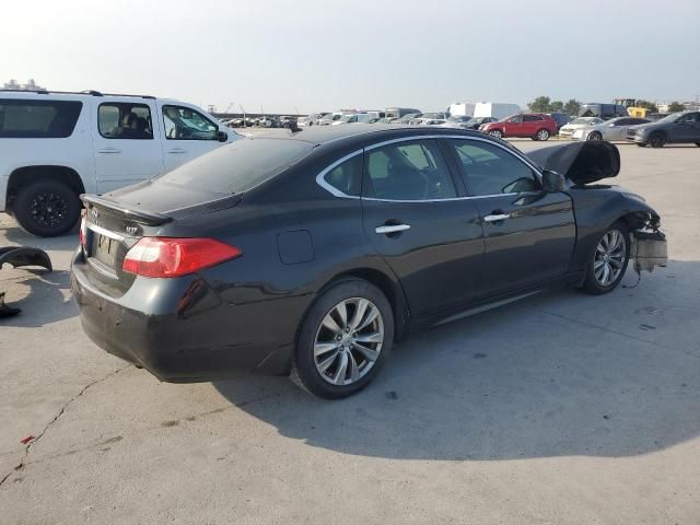 2013 Infiniti M37