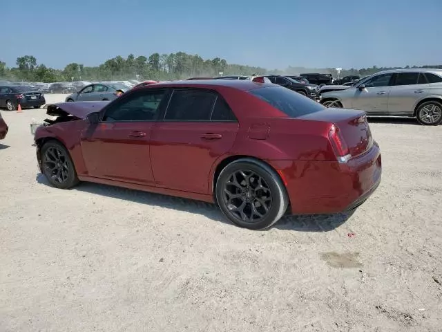 2019 Chrysler 300 Touring