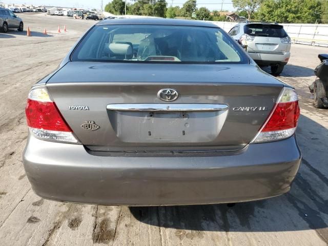 2005 Toyota Camry LE