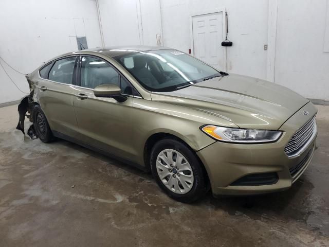 2013 Ford Fusion S