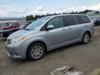 2014 Toyota Sienna XLE