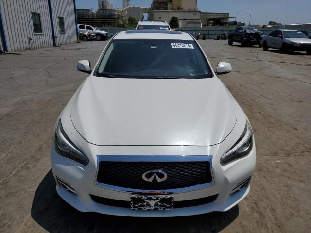 2017 Infiniti Q50 Premium