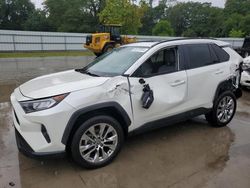 Carros salvage sin ofertas aún a la venta en subasta: 2021 Toyota Rav4 XLE Premium