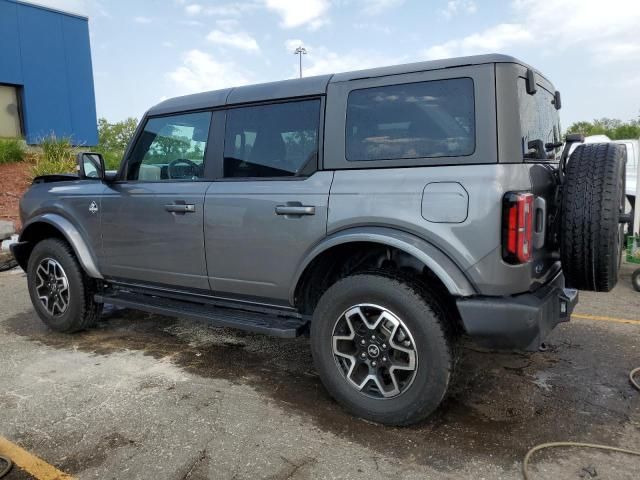 2022 Ford Bronco Base