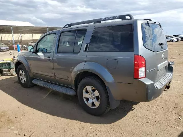 2006 Nissan Pathfinder LE