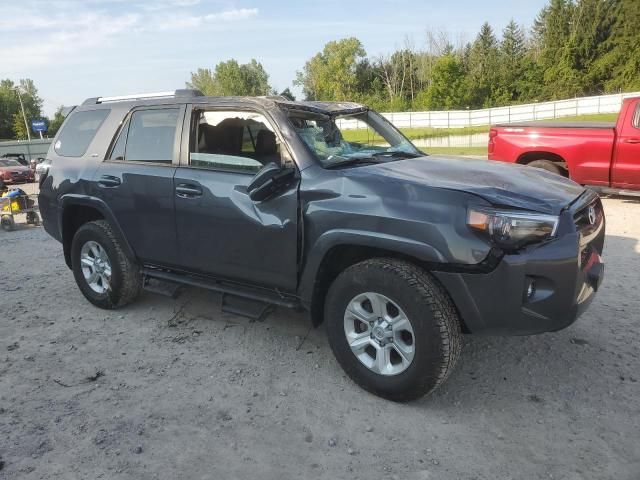 2023 Toyota 4runner SE