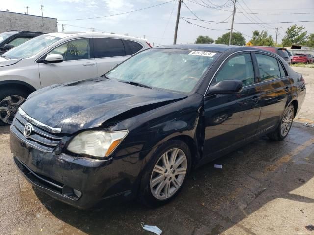 2005 Toyota Avalon XL