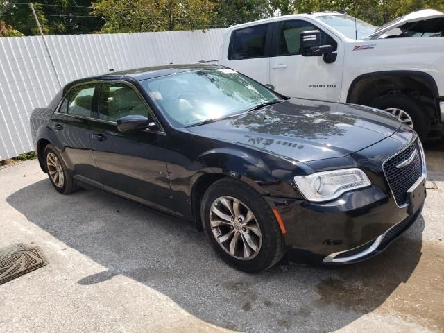 2015 Chrysler 300 Limited