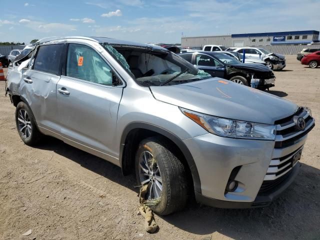 2018 Toyota Highlander SE