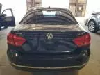 2012 Volkswagen Passat SEL