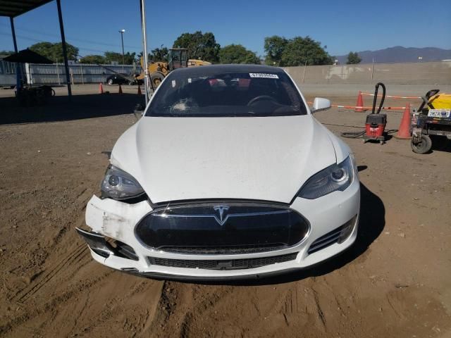 2015 Tesla Model S 70D