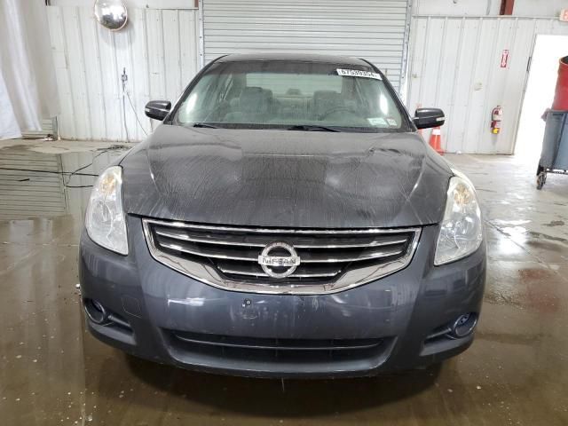 2010 Nissan Altima Base