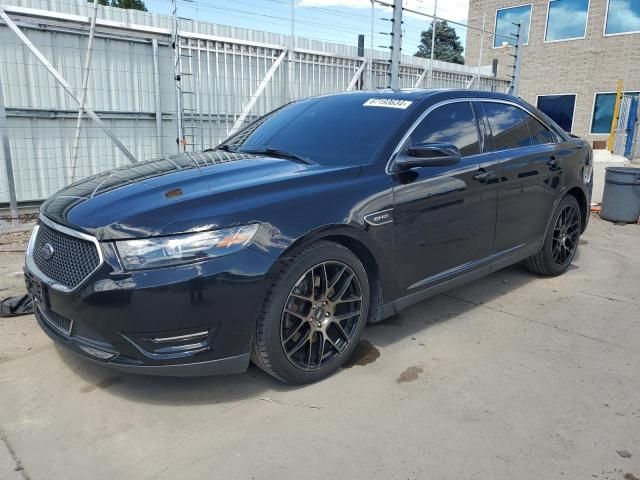 2016 Ford Taurus SHO