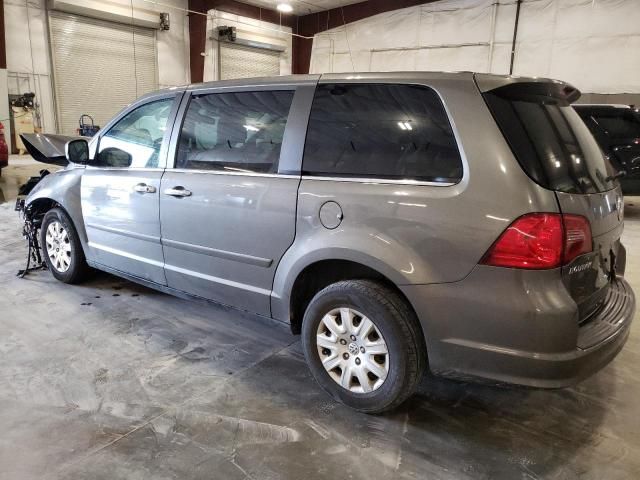 2010 Volkswagen Routan S