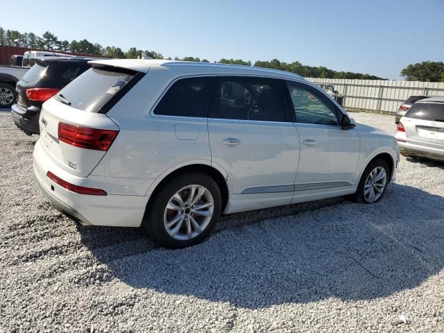 2017 Audi Q7 Premium Plus