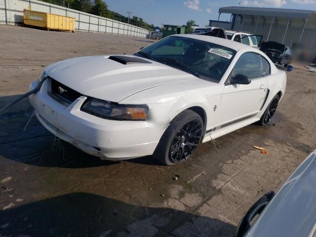 2003 Ford Mustang Mach I