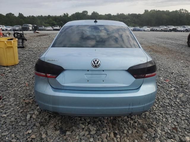 2012 Volkswagen Passat SE