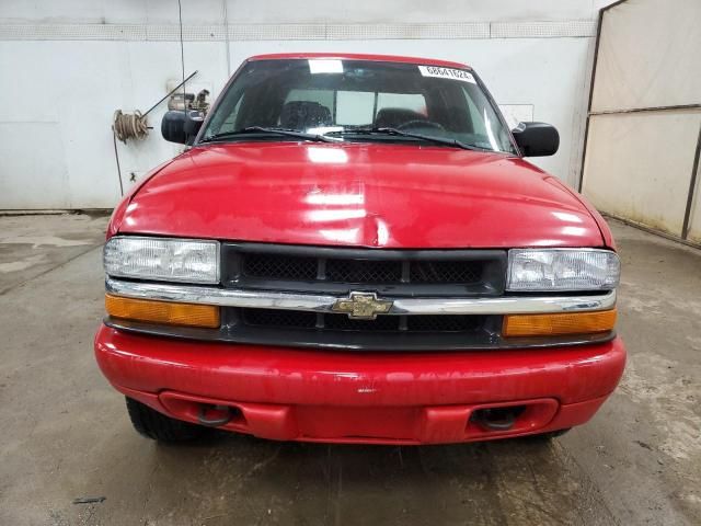 2004 Chevrolet S Truck S10